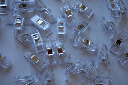 Clear Sewing Clips Set / Mini / 15 ct 25 ct 50 ct 100 ct / with reusable storage bag / Fabric Clips Set