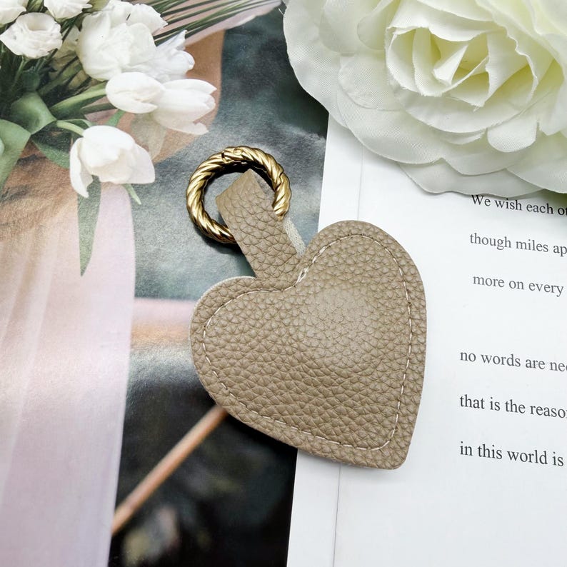 Personalized Leather Heart Hat Clip, Magnetic Bag Accessory, Travel Keychain Holder